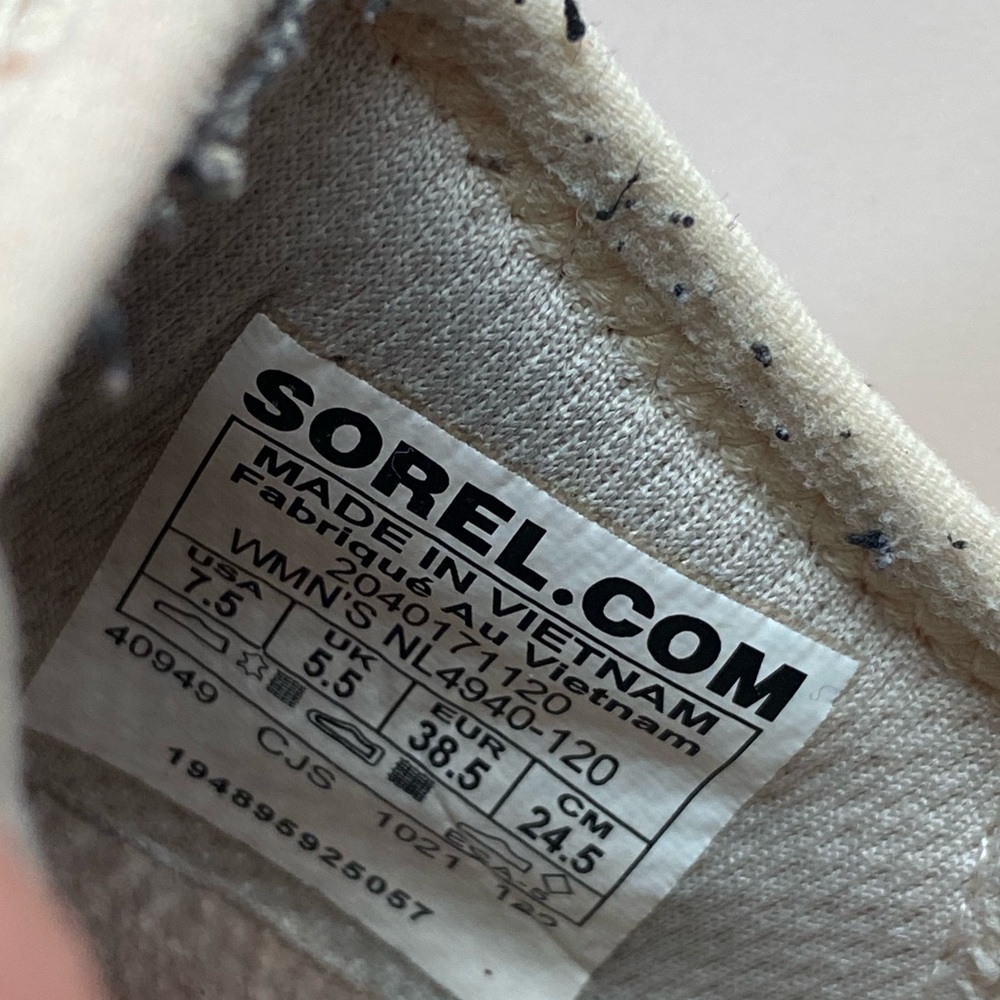 Sorel | Size 7.5 Kinetic Impact Sneaker in Cactus Pink/Natural - Picture 8 of 8
